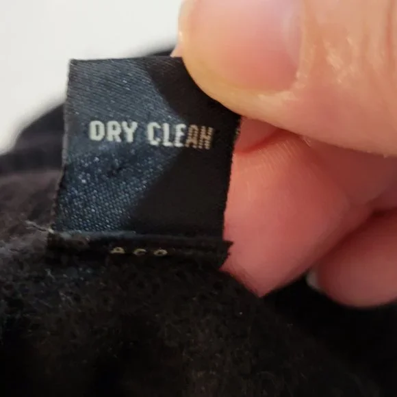 Valerie Stevens 100% Cashmere Turtleneck Sweater Womens Small Black - Picture 5 of 5